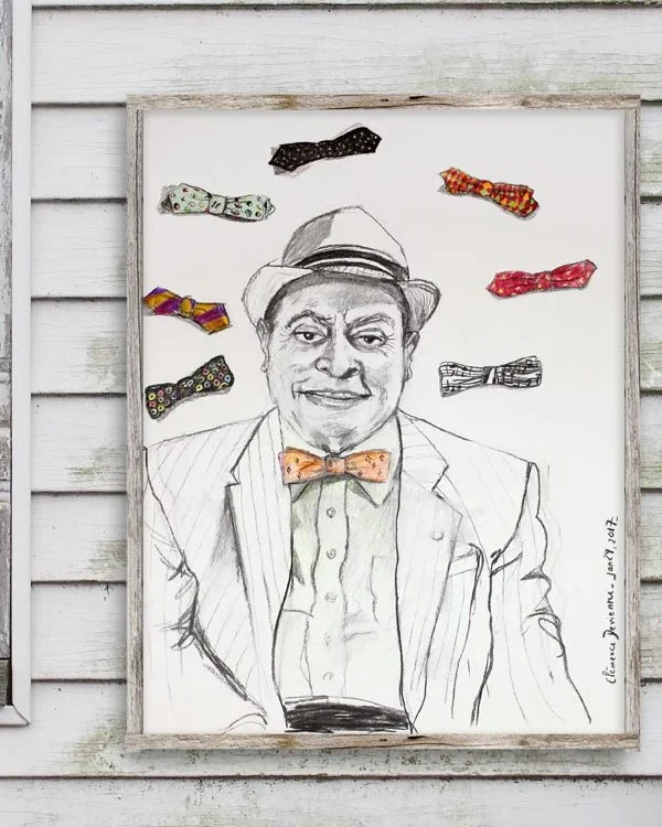 Portrait de Deacon John Moore au fusain et aux crayons de couleur : homme au chapeau et au nœud papillon orange, entouré de nœuds papillons colorés